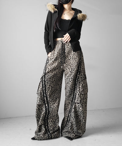 【 裾絞り可能２WAY 】レオパードヴィンテージサイドラインタックワイドスウェットパンツ ／ leopard vintage side line tuck wide sweatpants
