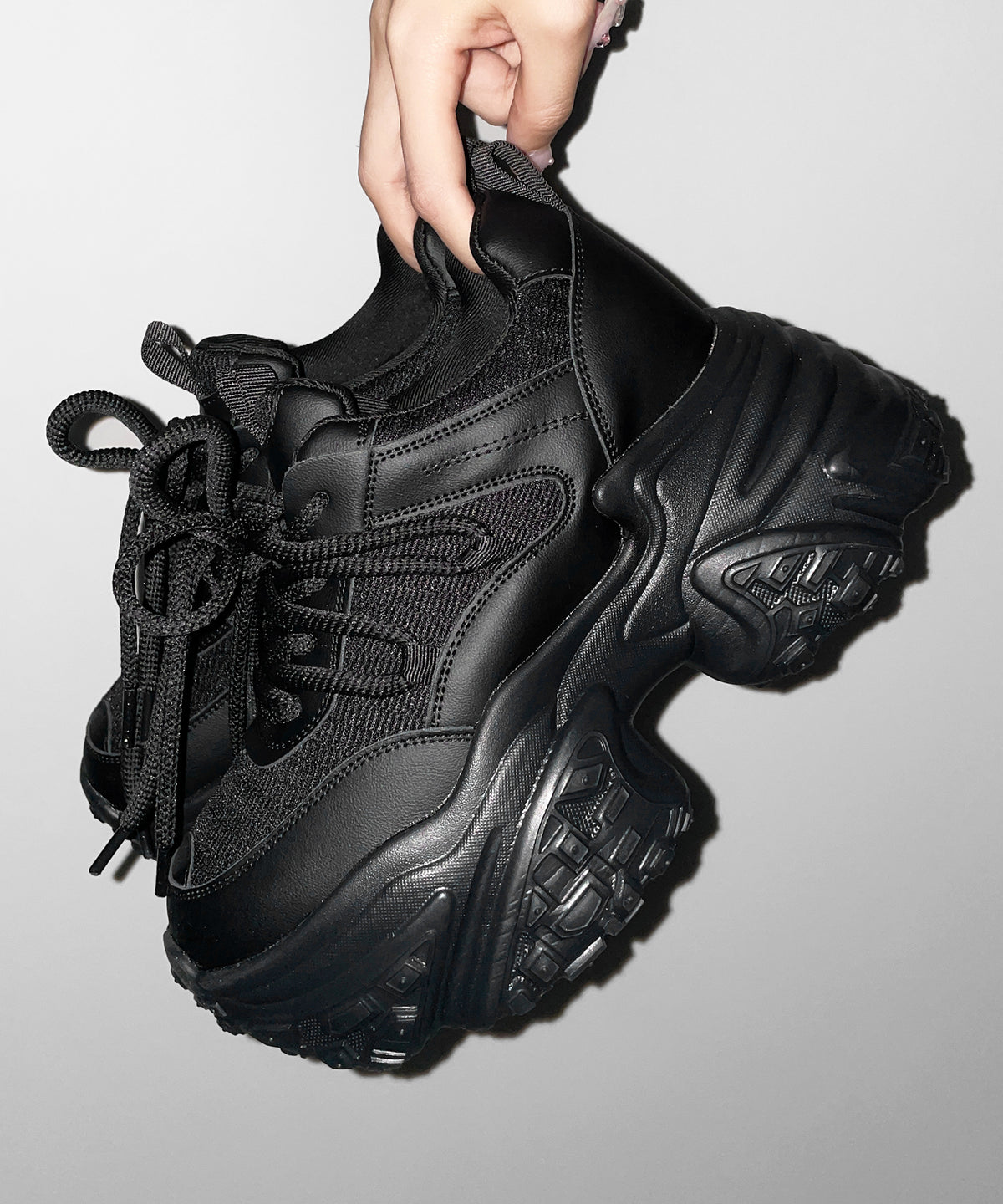 【 +10.5cm盛れ 】レースアップ厚底スニーカー ／ +10.5cm lace-up platform sneakers