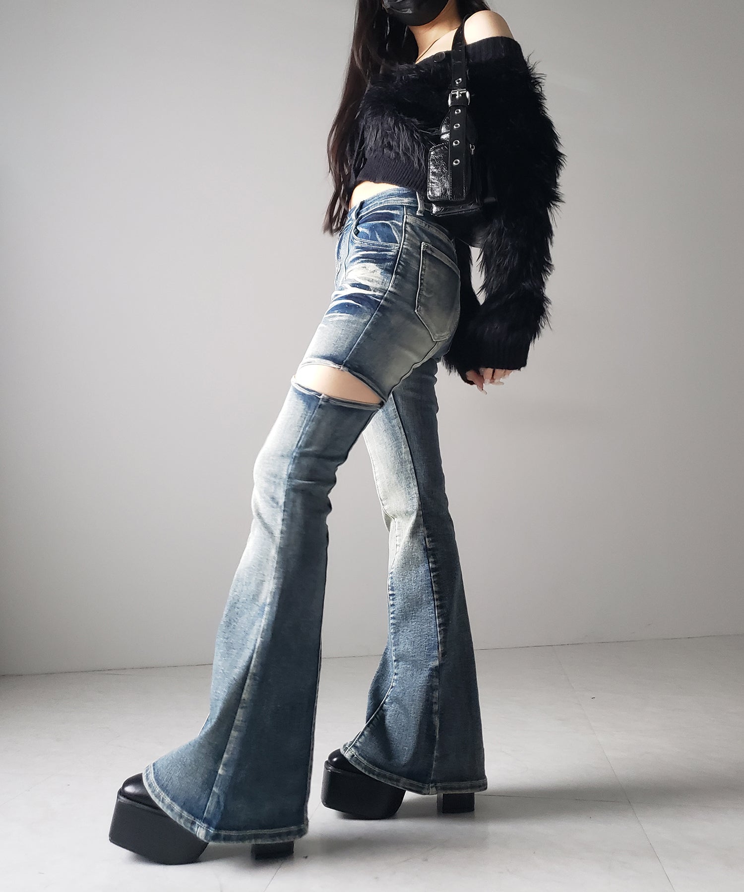 【 ２color ／ ３size 】カットアウトヴィンテージストレッチフレアデニム ／ cutout vintage stretch flare denim