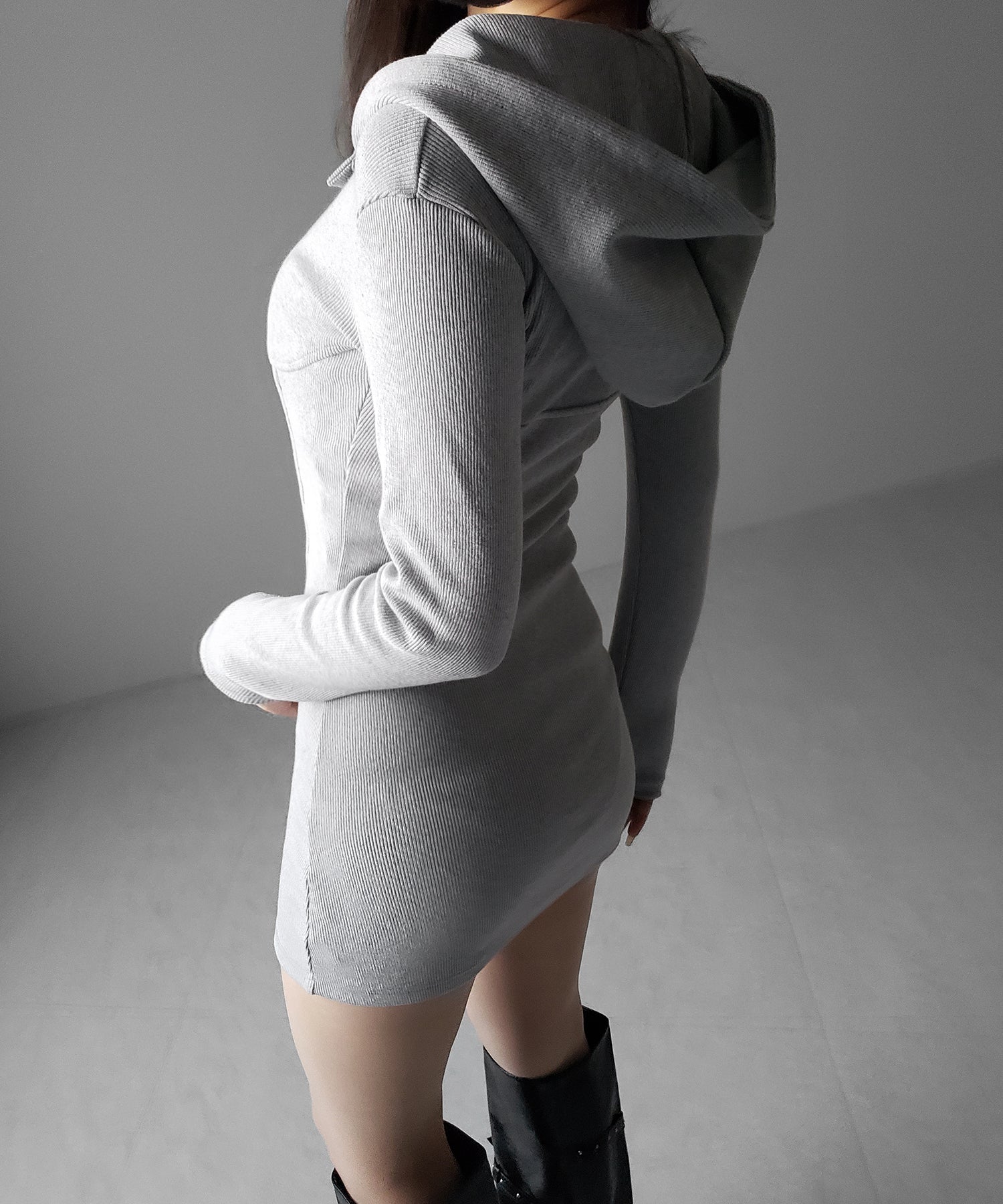 フーディジップアップスリムラインミニワンピース ／ Hoodie zip up slimline mini onepiece