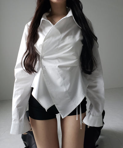 タックレイヤードアシンメトリーミディシャツ ／ tuck layered asymmetry midi shirts