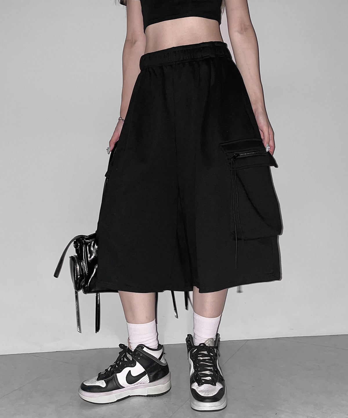 タックワイドカーゴスウェットハーフパンツ / tuck wide cargo sweat half pants