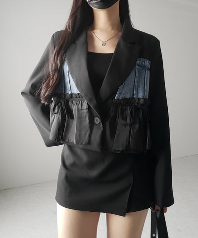 デニムフリルドッキングショートテーラードジャケット ／denim frill docking short tailored jacket
