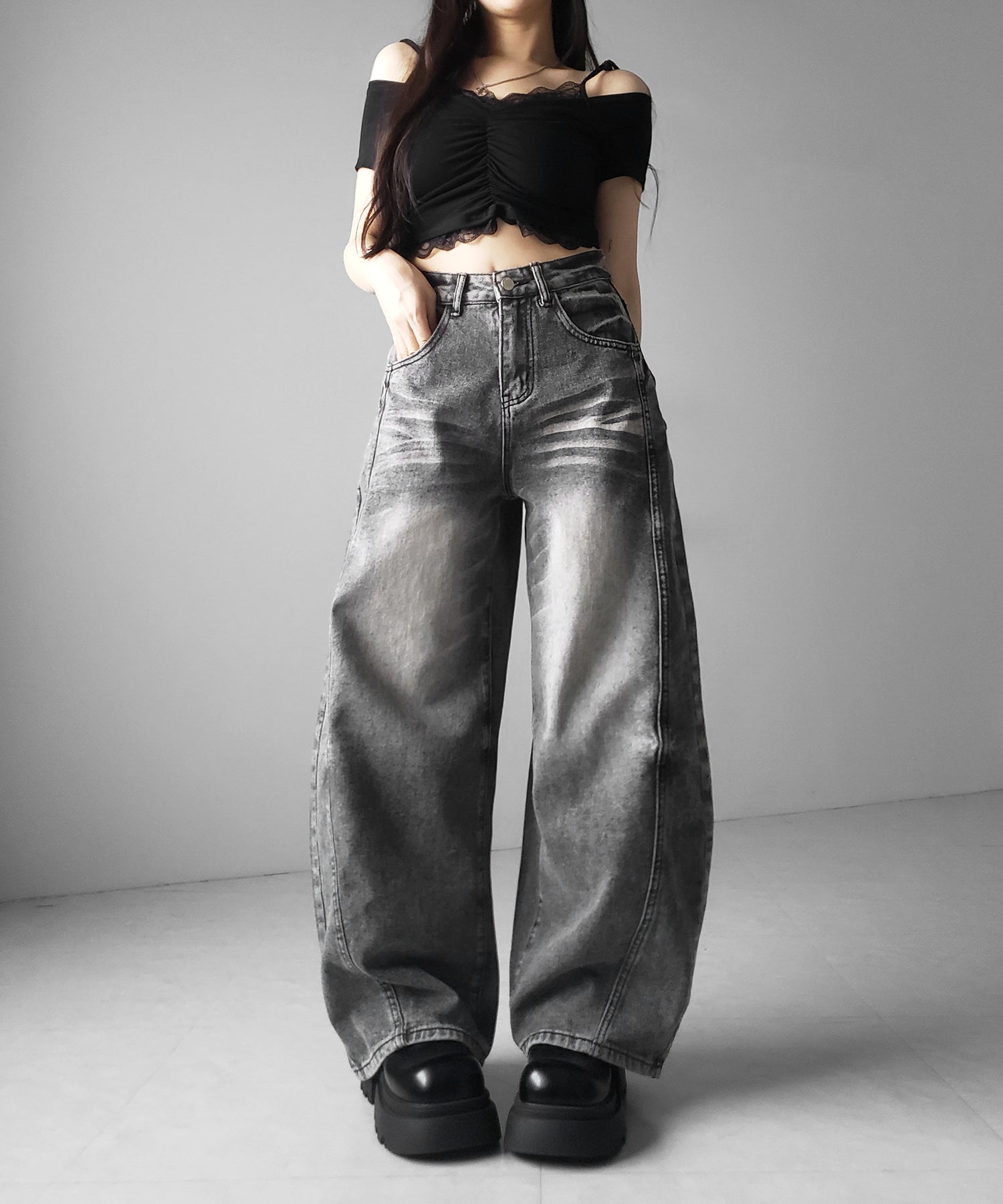 【 ３size 】ヴィンテージブラックウォッシュバルーンデニム ／ Vintage black wash balloon denim