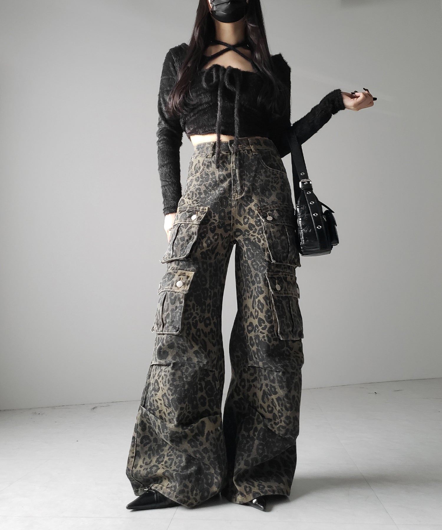 【 ２color ／ ４size 】レオパードヴィンテージタックワイドカーゴデニム ／ leopard vintage tuck wide cargo denim