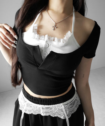 レースレイヤードドッキングスクエアネックＴシャツ ／ Lace layered docking square neck T-shirt