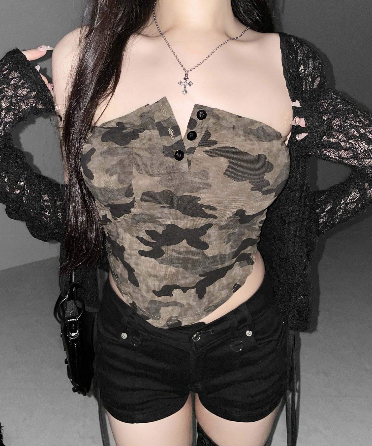 ヴィンテージカモフラ迷彩ヘンリーネックベアトップ ／ vintage camouflage henly neck bare top