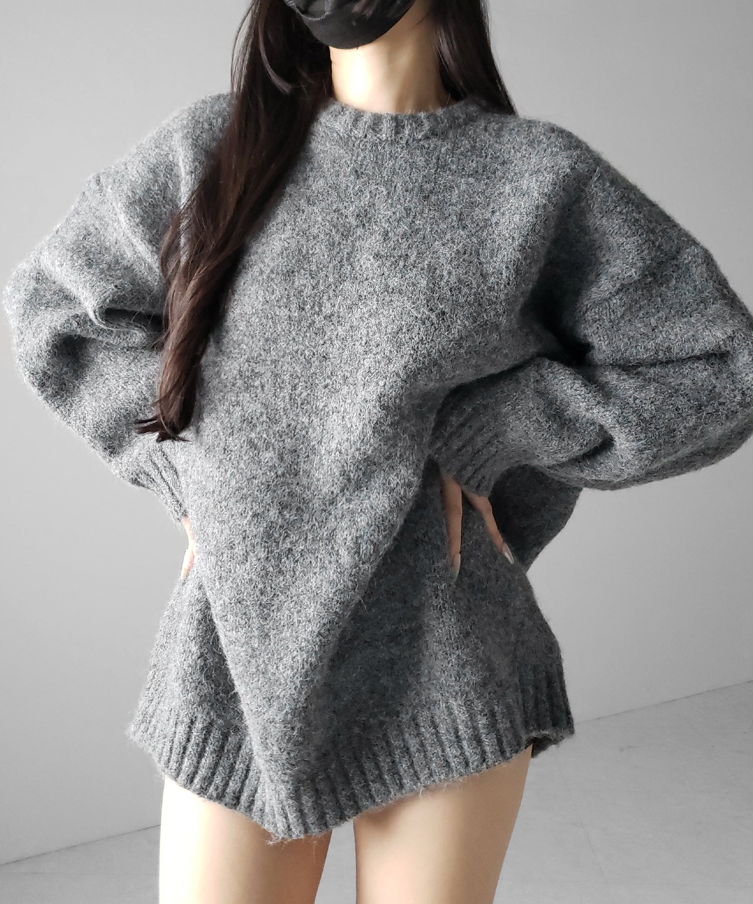 オーバーサイズフラッフィーニットプルオーバー ／ oversize fluffy knit pullover