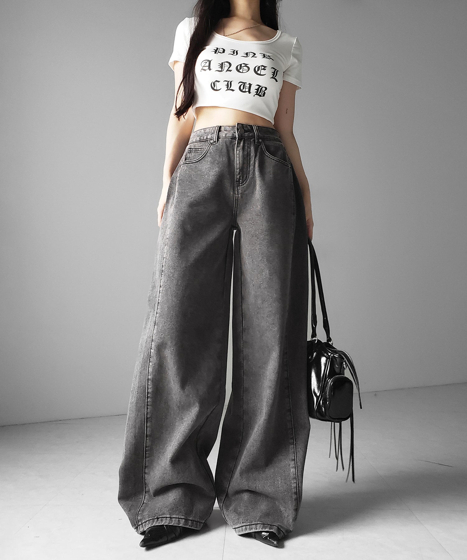 ヴィンテージライクウォッシュカーブワイドデニム ／ vintage like wash curve wide denim