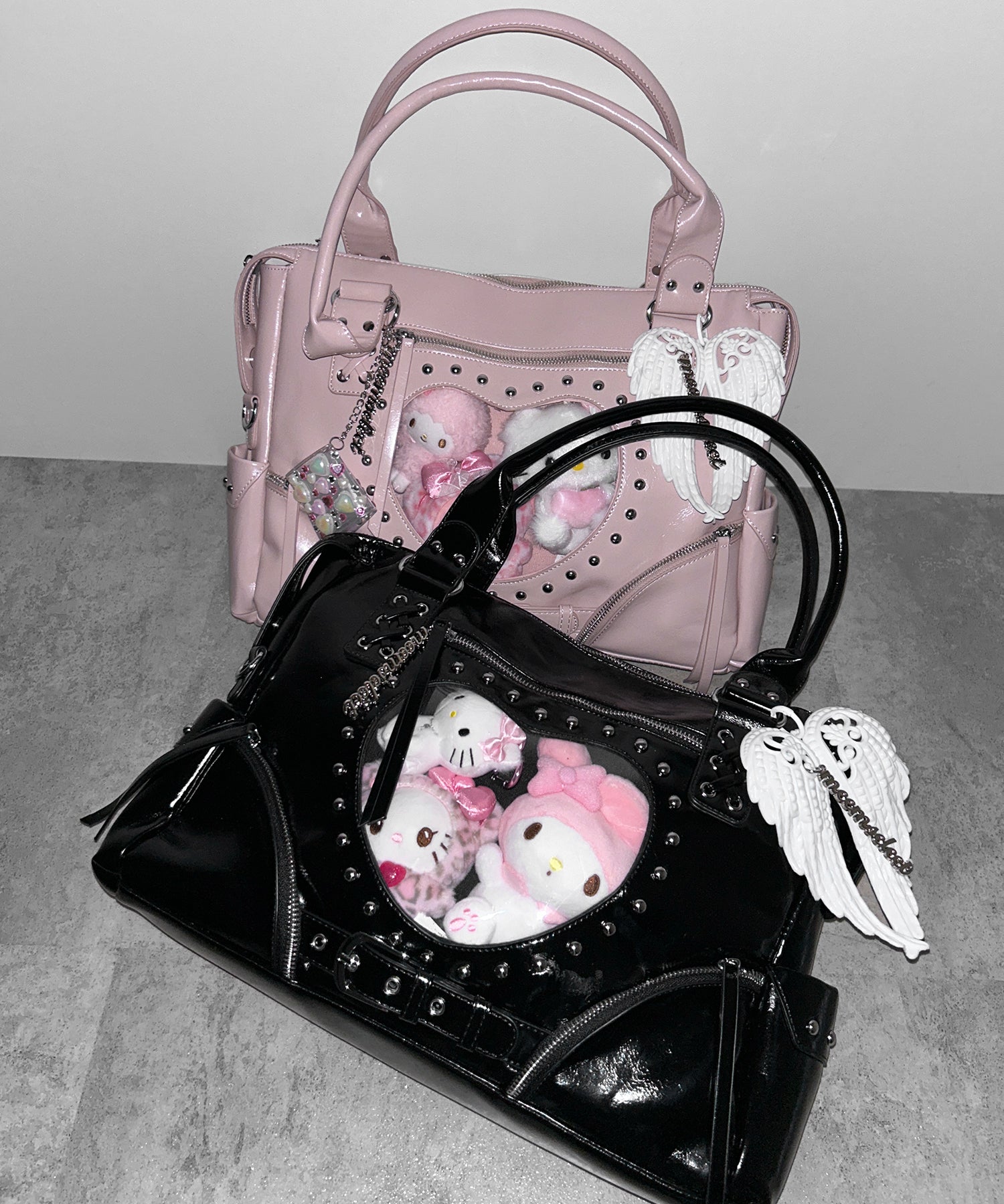 【 限定先行販売 】ハートクリアポケットスタッズフェイクレザートートバッグ ／ heart clear pocket studs fake leather tote bag