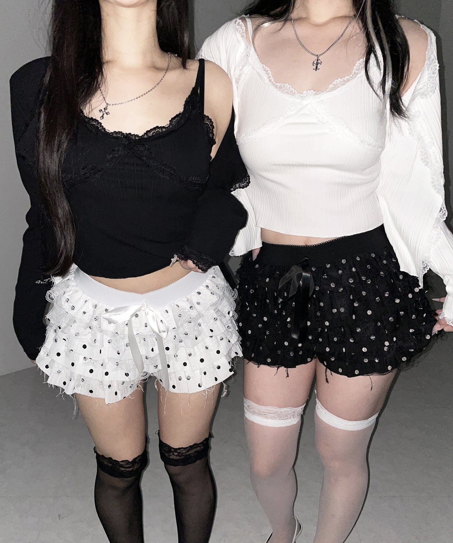 ドットレースフリルショートパンツ ／ dot lace frill short pants