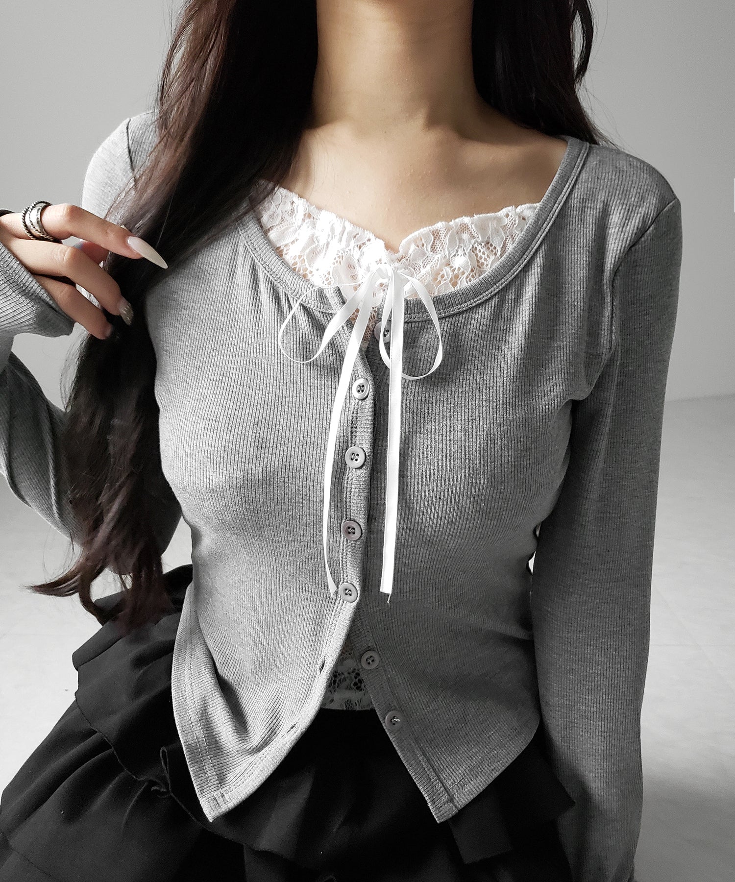 フロントリボンレースレイヤード長袖リブカーディガン ／front ribbon lace layered long-sleeve rib cardigan