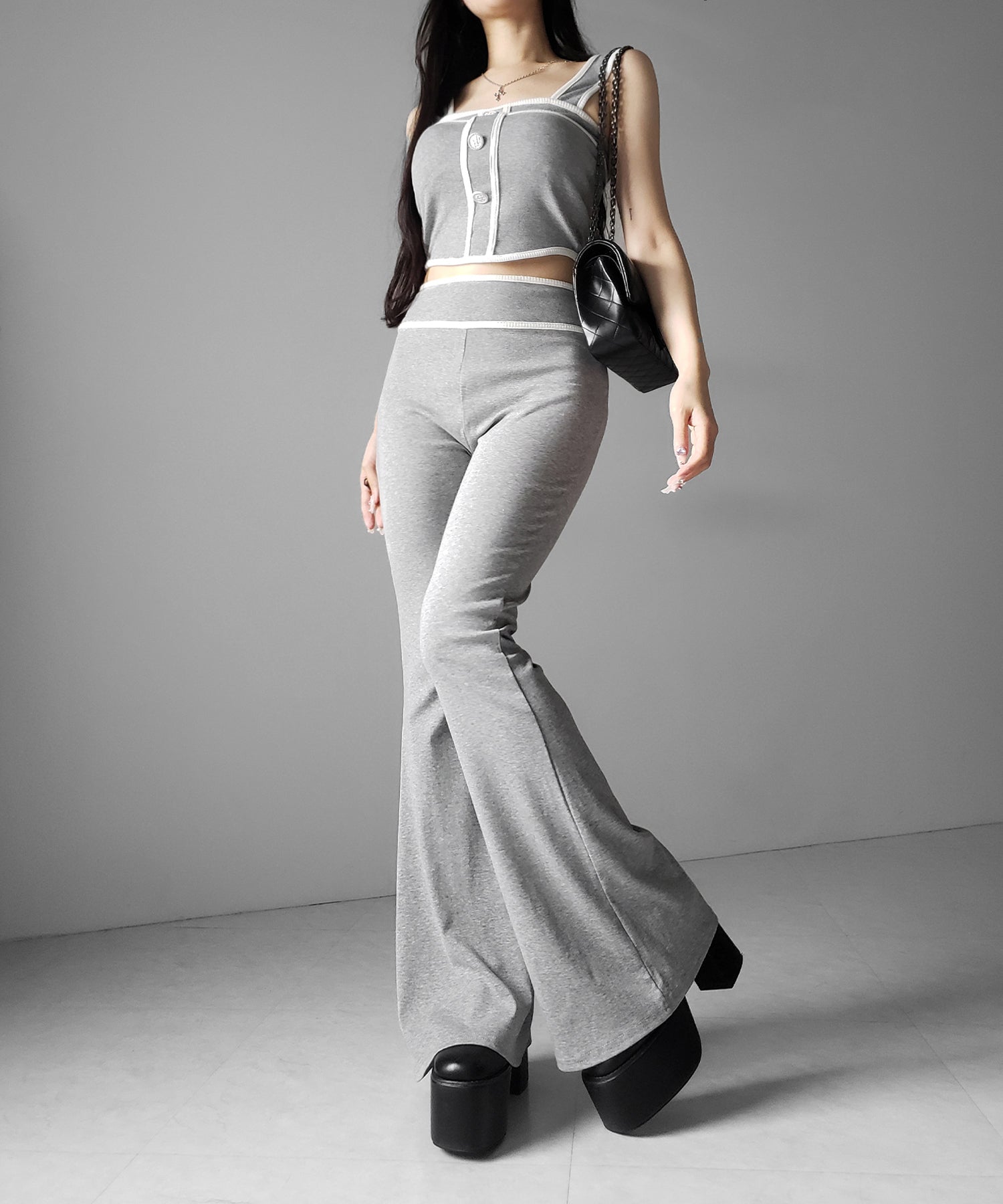 【 セットアップ】フロントボタンパイピングビスチェ＋ フレアパンツ ＳＥＴ ／ 【 SETUP 】front button piping buister ＋ flare pants SET