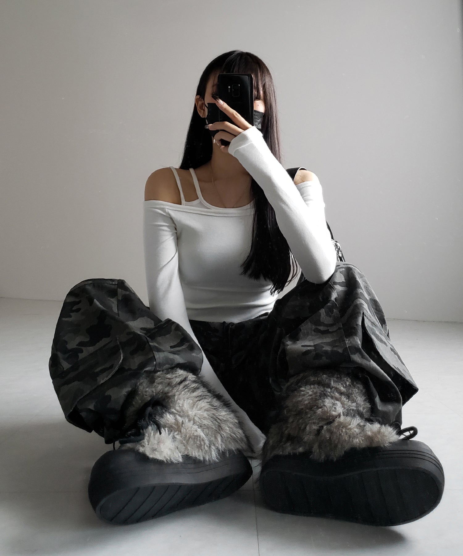 【 ２color 】レイヤードダブルストラップオフショルトップス ／ layerd double strap off shoulder tops