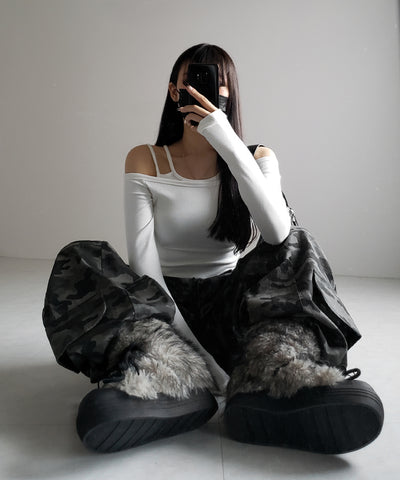 【 ２color 】レイヤードダブルストラップオフショルトップス ／ layerd double strap off shoulder tops