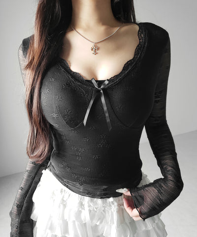 フロントリボンVネックレイヤードレーストップス ／ front ribbon v-neck layered lace tops