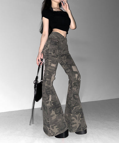 ヴィンテージカモフラ迷彩ダメージフレアデニムパンツ ／ vintage camouflage damage flared denim pants
