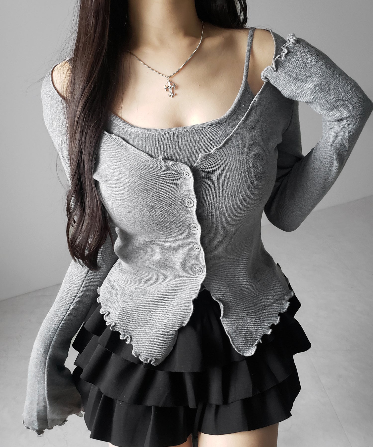 レイヤード風メロースリムニットカーディガン ／ layered mellow slim knit cardigan