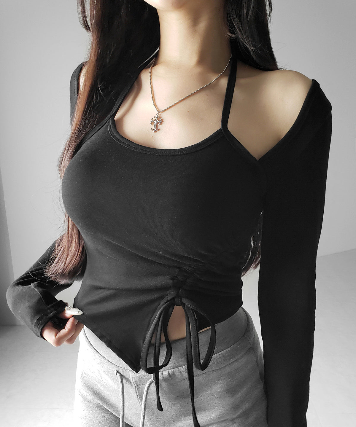 クロスリボンスクエアネック長袖Ｔシャツ ／ cross ribbon square neck long sleeve T-shirts