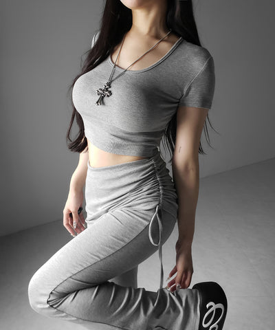 【 ワンホンセットアップ 】スクエアショートＴシャツ＋サイドシャーリングフレアパンツ ＳＥＴ ／ 【 SETUP 】square neck short T-shirts + side shirring flare pants