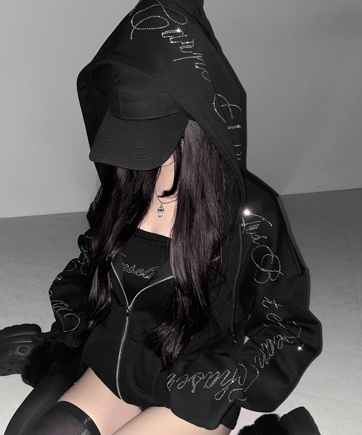 【 セットアップ可能 】ラインストーンロゴダブルジップパーカー ／ Rhine stone logo double zip hoodie