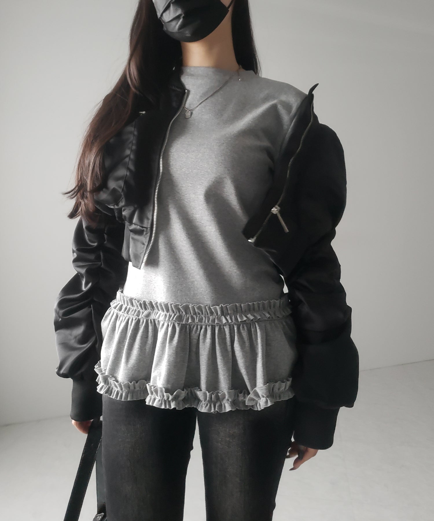 【 ３color 】裾フリルレイヤード長袖トップス ／ hem frill layered long sleeve tops