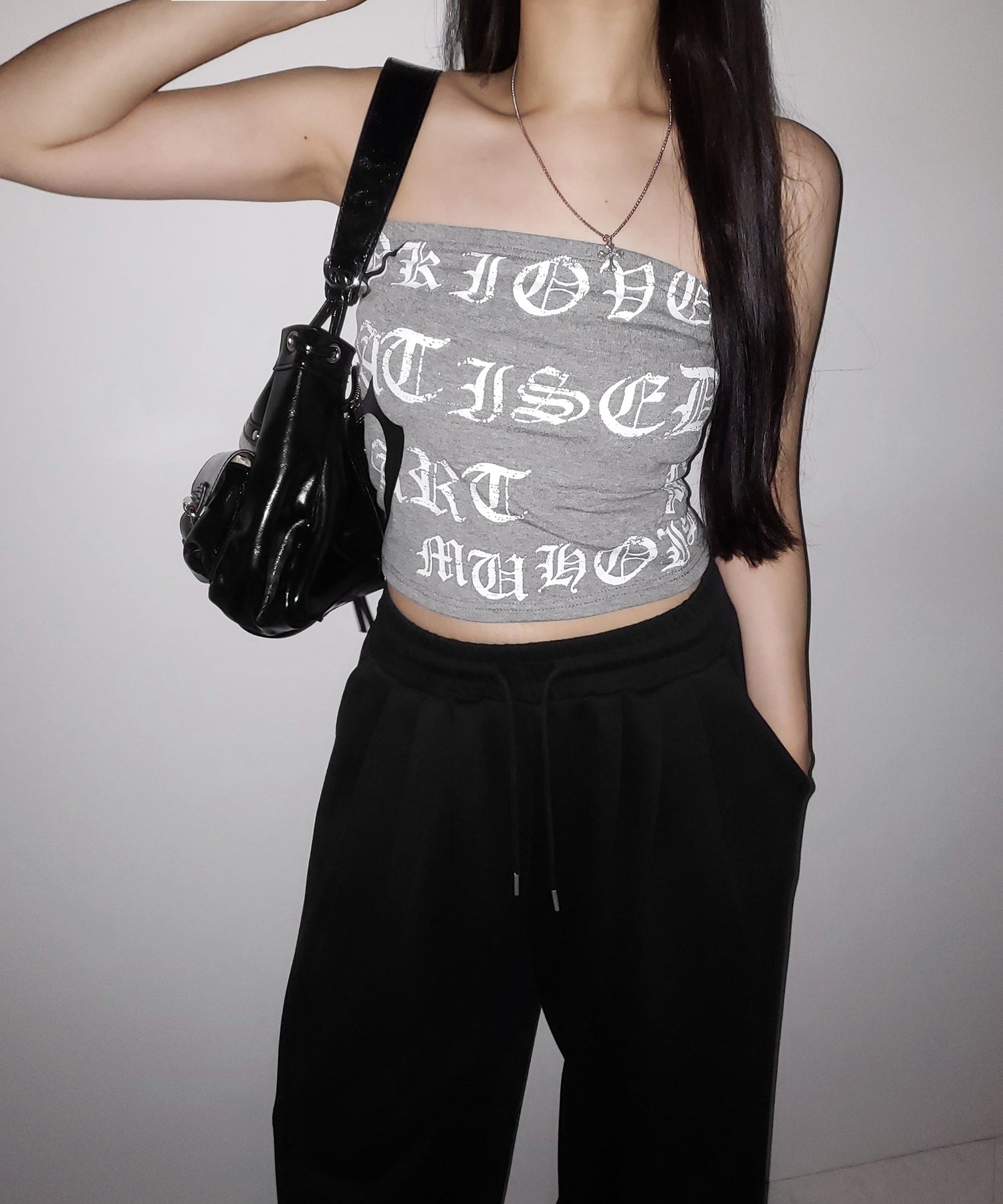 グランジロゴチューブベアトップ ／ grunge logo tube bare top