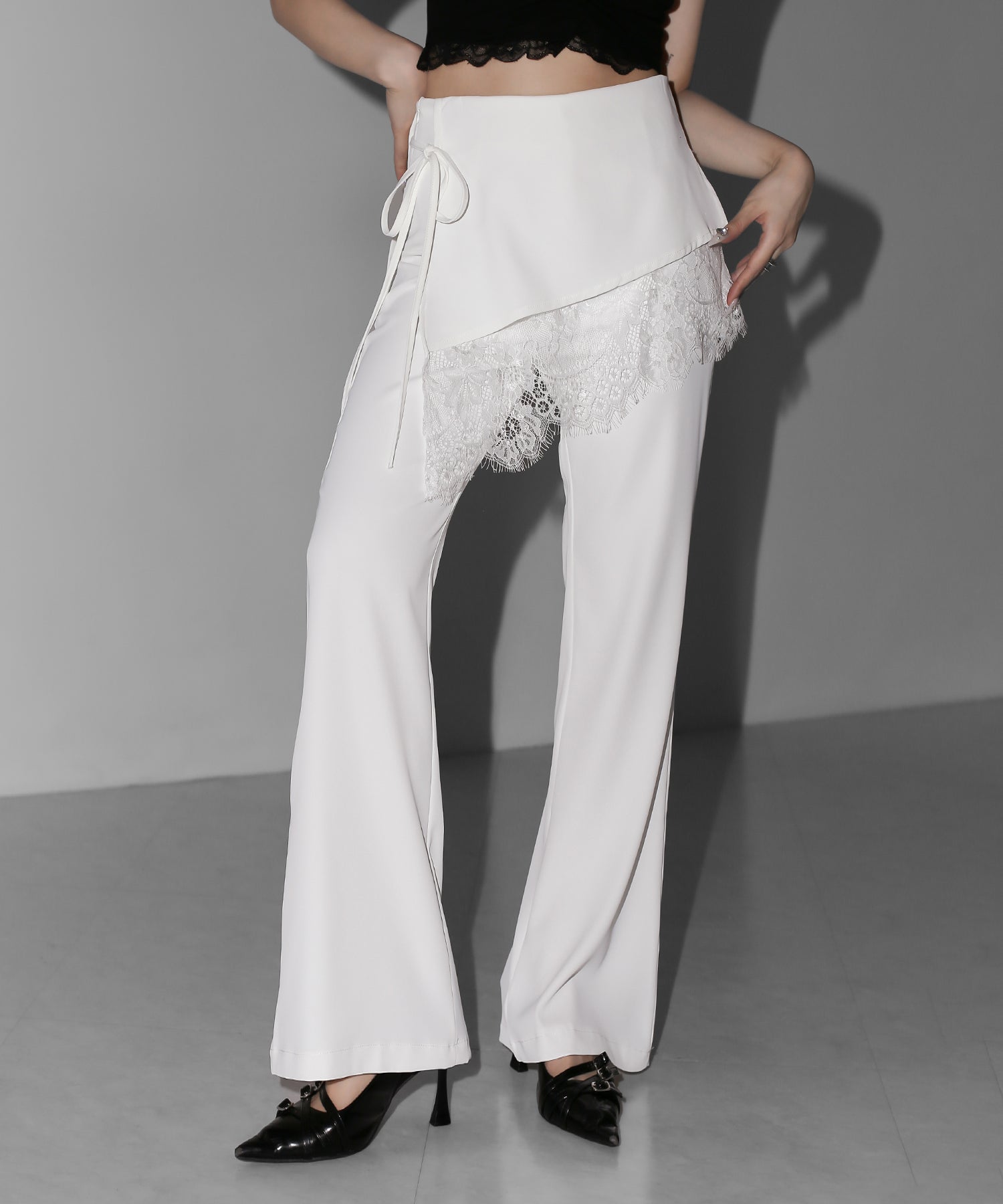 【３size 】レースレイヤードサイドリボンラップフレアスラックス ／ lace layered side ribbon wrap flare slacks