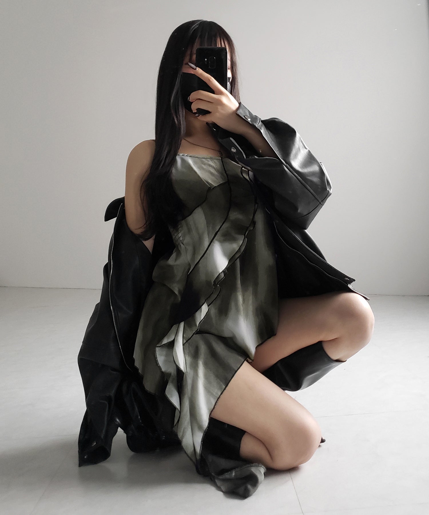 タイダイサテンアシンメトリーフリルキャミソールビスチェ ／ tiedye satin asymmetry frill camisole bustier