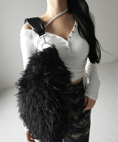 【 ショルダーストラップ付き２WAY 】バイカラーシャギーファーショルダーバッグ ／ bicolor shaggy fur shoulder bag