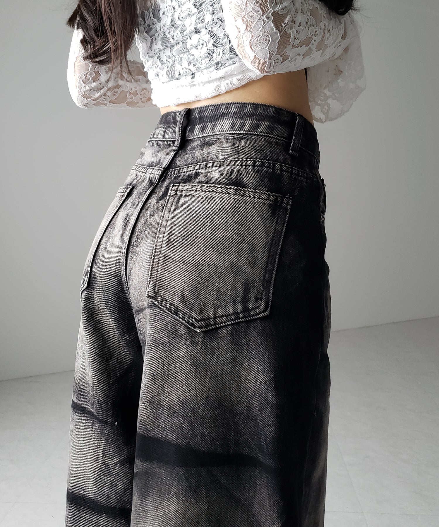 【 ４size 】CRACKクラッシュヘビーブリーチブラックワイドデニム ／ CRACK crash heavy bleach black wide denim
