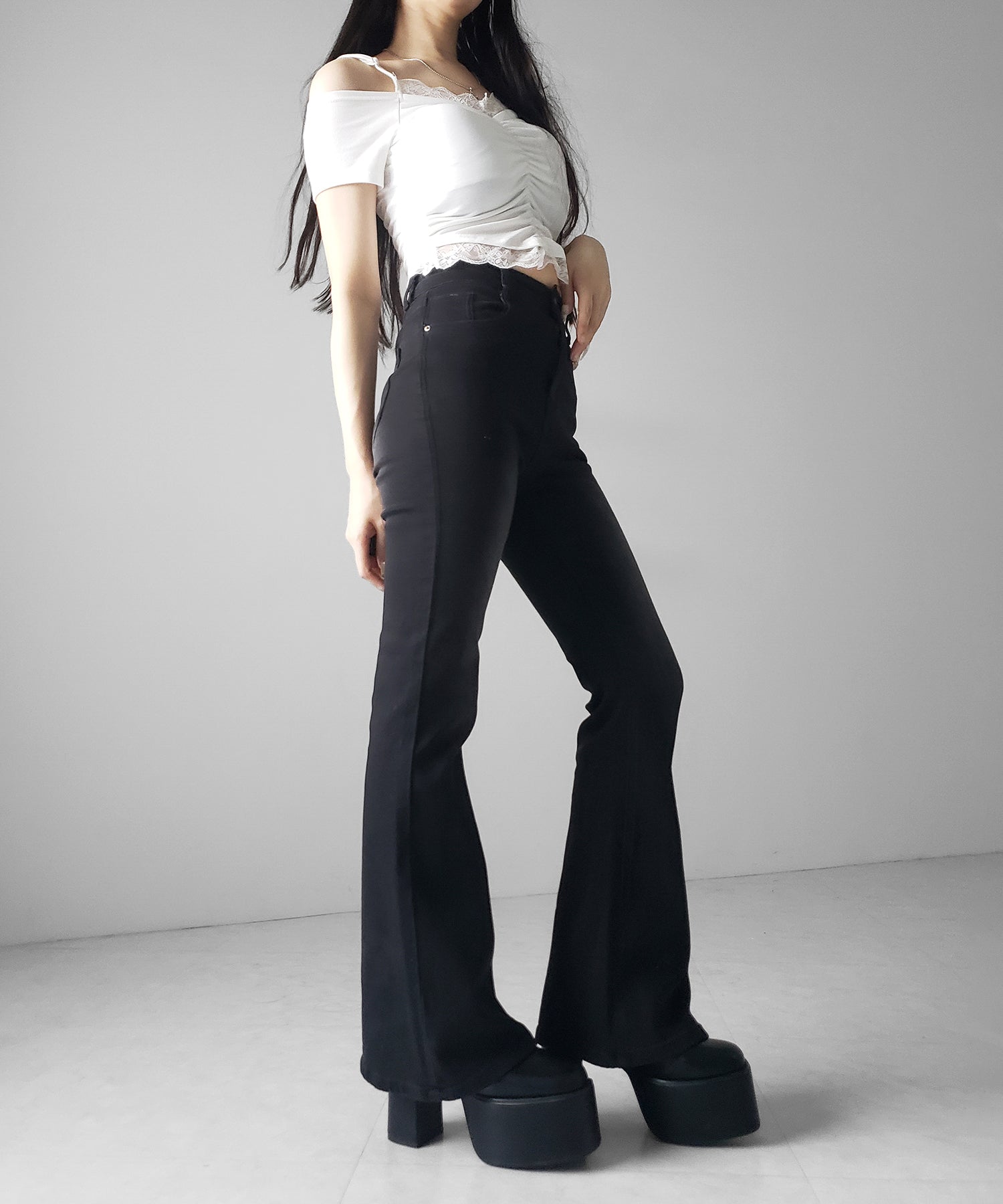 【４size 】美脚ハイウエストストレッチフレアデニム ／ slim leg High waist stretch flare denim