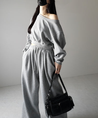 【 セットアップ 】ワンショルダーショートスウェットトップス ＋ タックワイドパンツ SET ／ off shoulder short sweat tops & tack wide pants SET