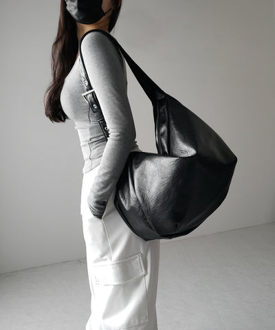 【 ２WAY ／ A4収納可 】ハトメデザインベルテッドワンハンドルショルダーバッグ ／ Eyelet design belted onehandle shoulder bag