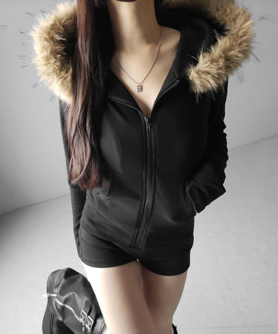 フェイクファーフーディジップアップパーカー ／ fake fur hooded zipup hoodie