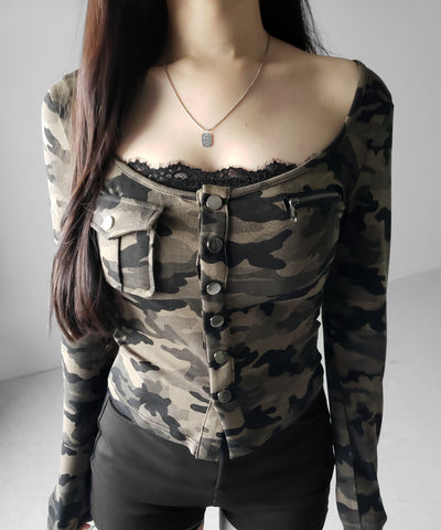 カモフラアウトポケットスクエアネック長袖スリムTシャツ ／ 　camouflage out pocket square neck long sleeve slim T-shirt