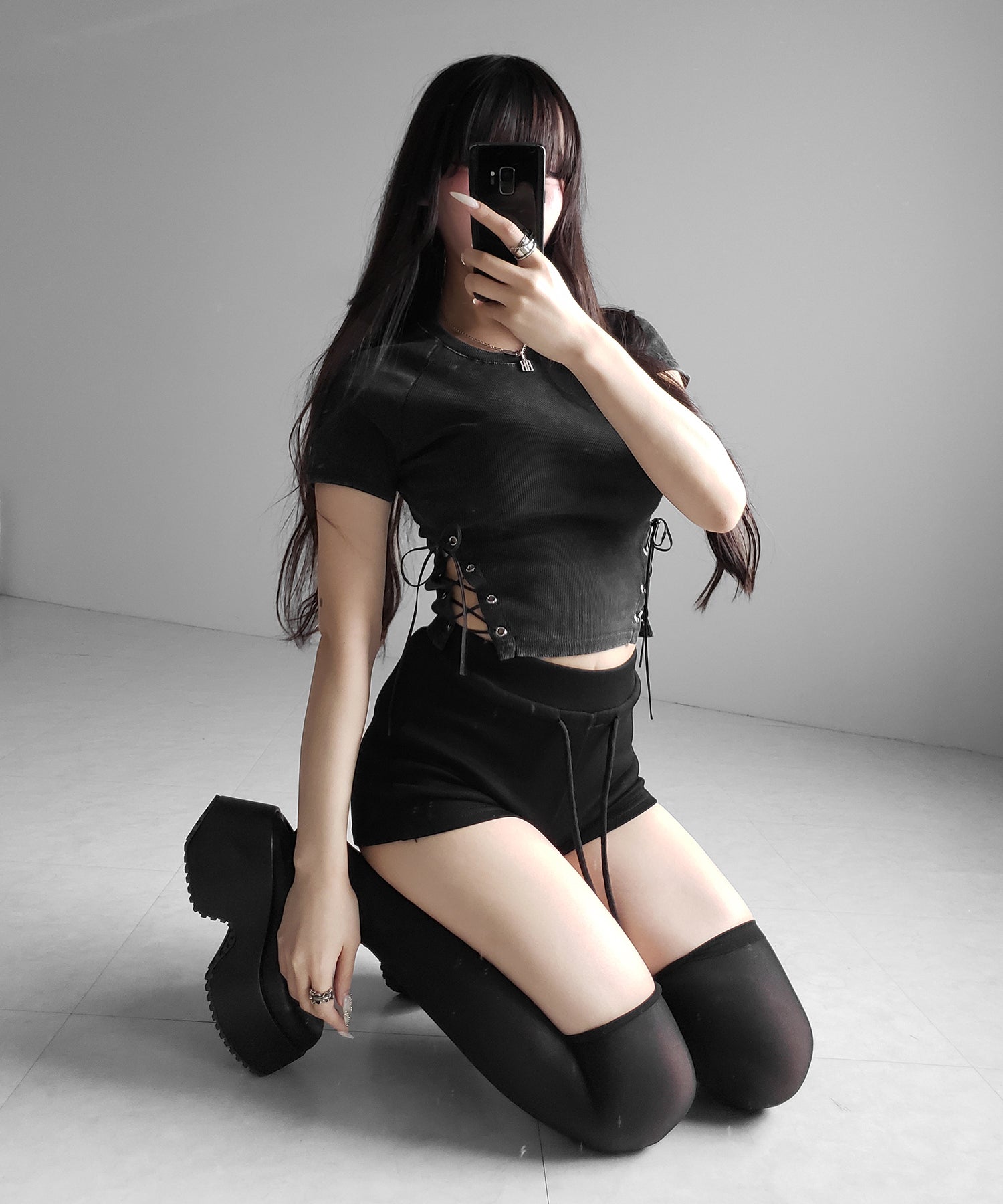 ヴィンテージサイドレースアップカットアウト半袖ショートTシャツ ／ vintage side lace up cutout short short sleeve T-shirts