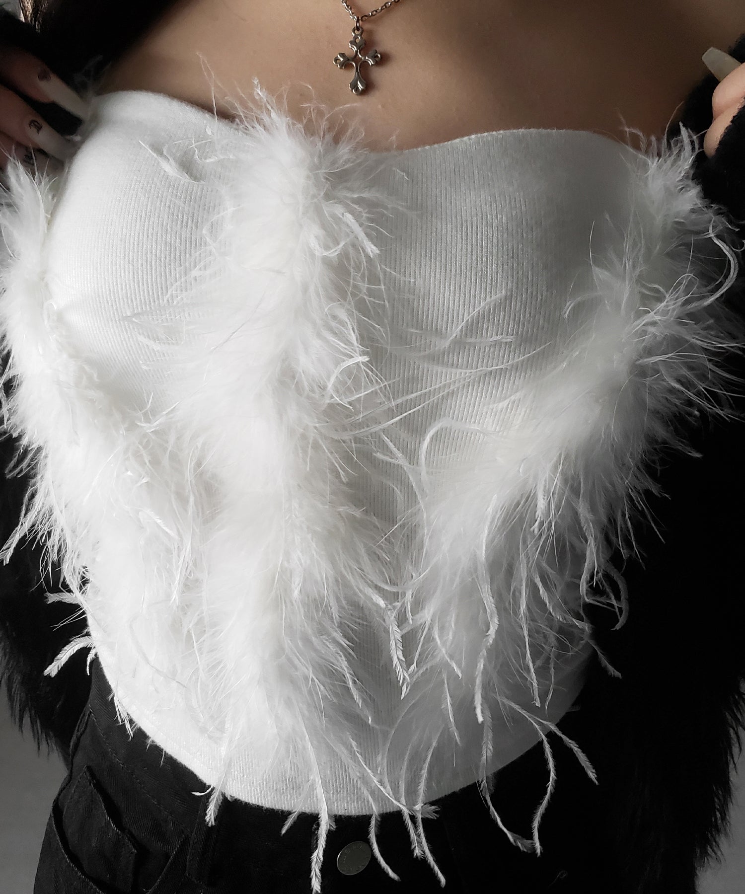 フェザーファードッキングビスチェベアトップ ／ feather fur docking bustier bare tops