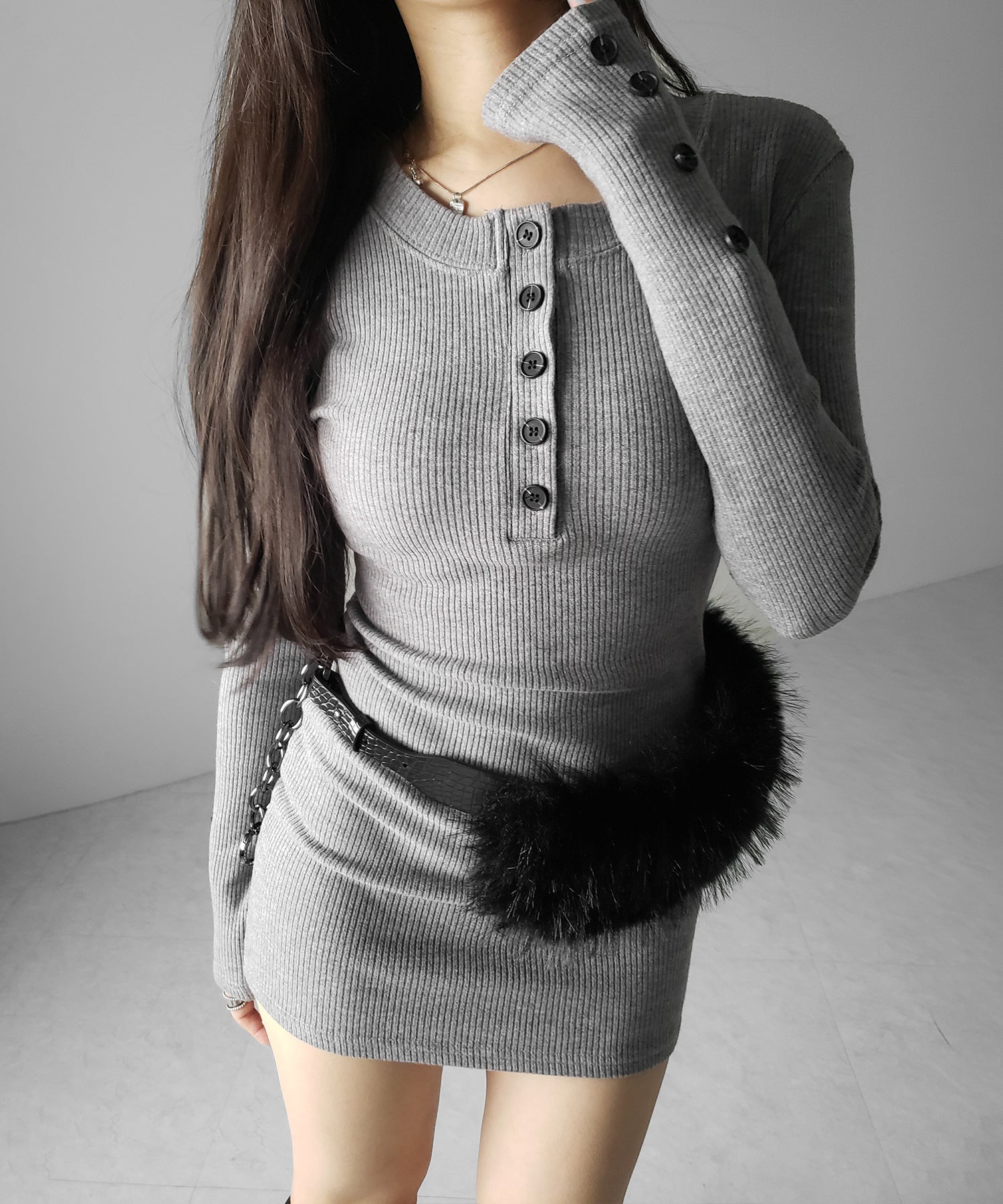 裏起毛ヘンリーネックタイトミニワンピース ／ urakimo henley neck tight mini onepiece