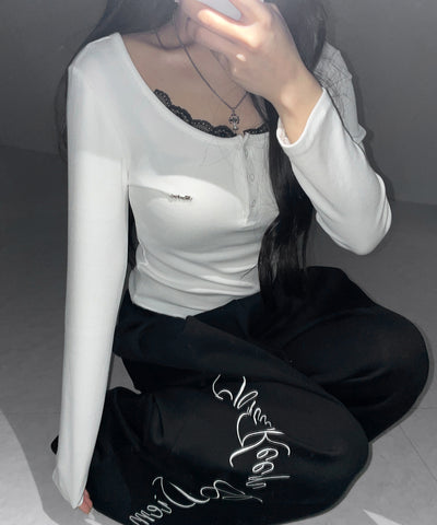 ヘンリーネックロゴプレートレースリブトップス ／　henley neck logo plate lace ribbed tops