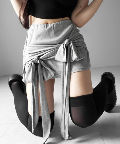 ダブルレイヤードリボンドレープミニスカパン ／ double layered ribbon draped mini skirt pants