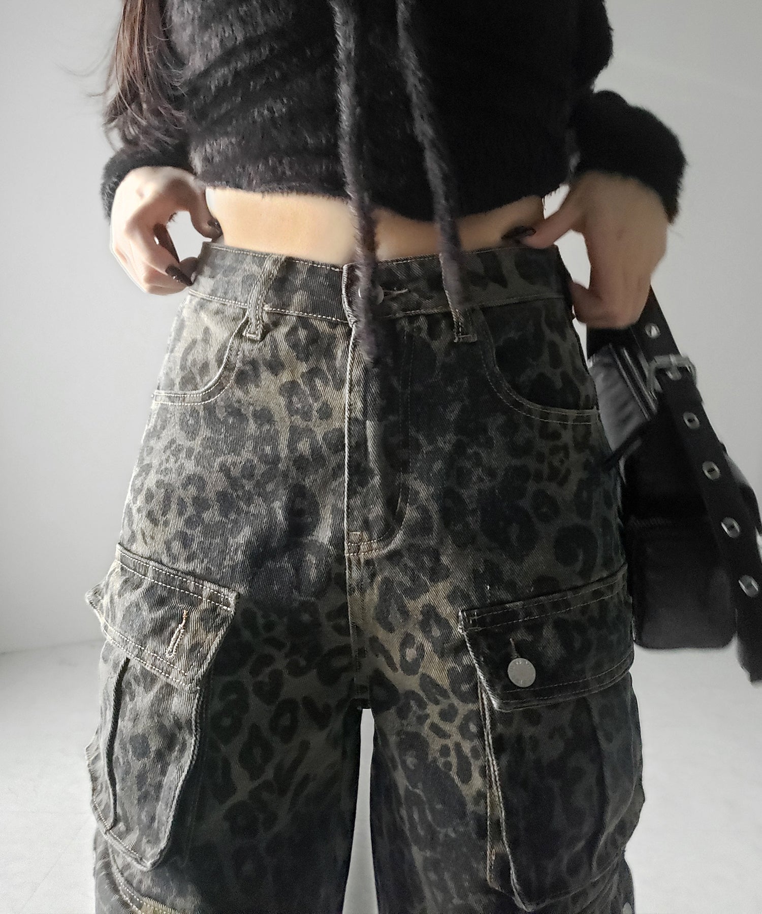 【 ２color ／ ４size 】レオパードヴィンテージタックワイドカーゴデニム ／ leopard vintage tuck wide cargo denim