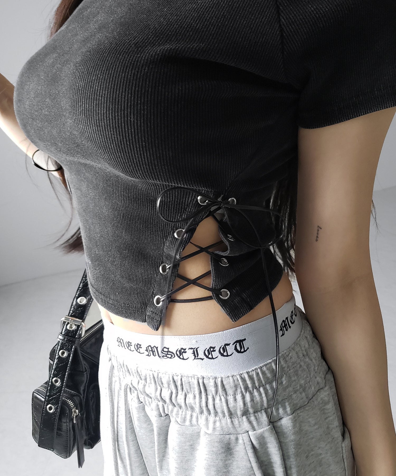 ヴィンテージサイドレースアップカットアウト半袖ショートTシャツ ／ vintage side lace up cutout short short sleeve T-shirts