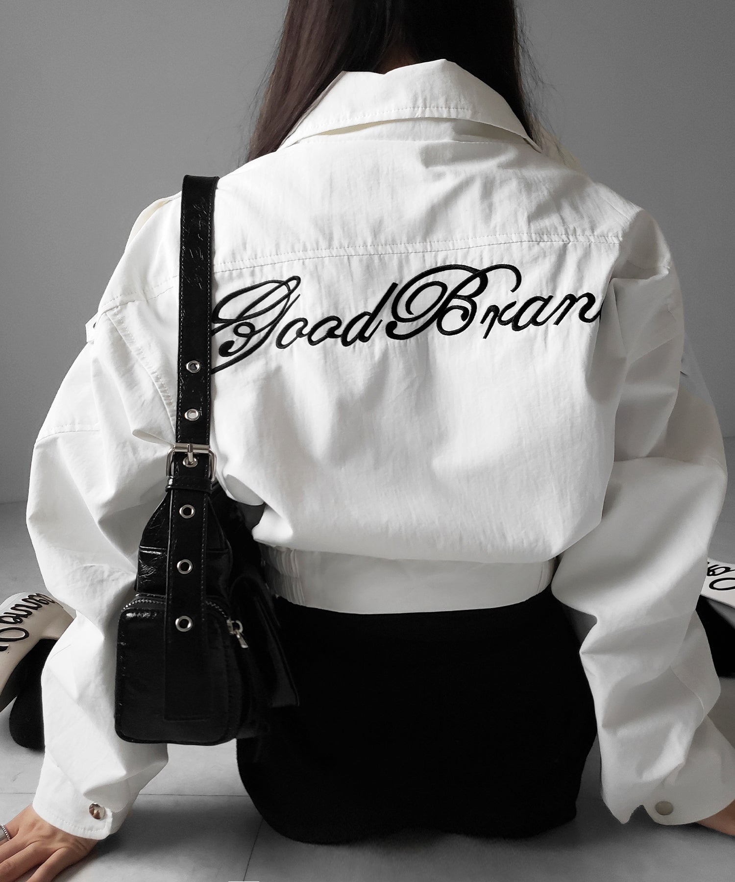 レタリングバックロゴスタンドカラーショートブルゾン ／ lettering back logo stand collar short blouson