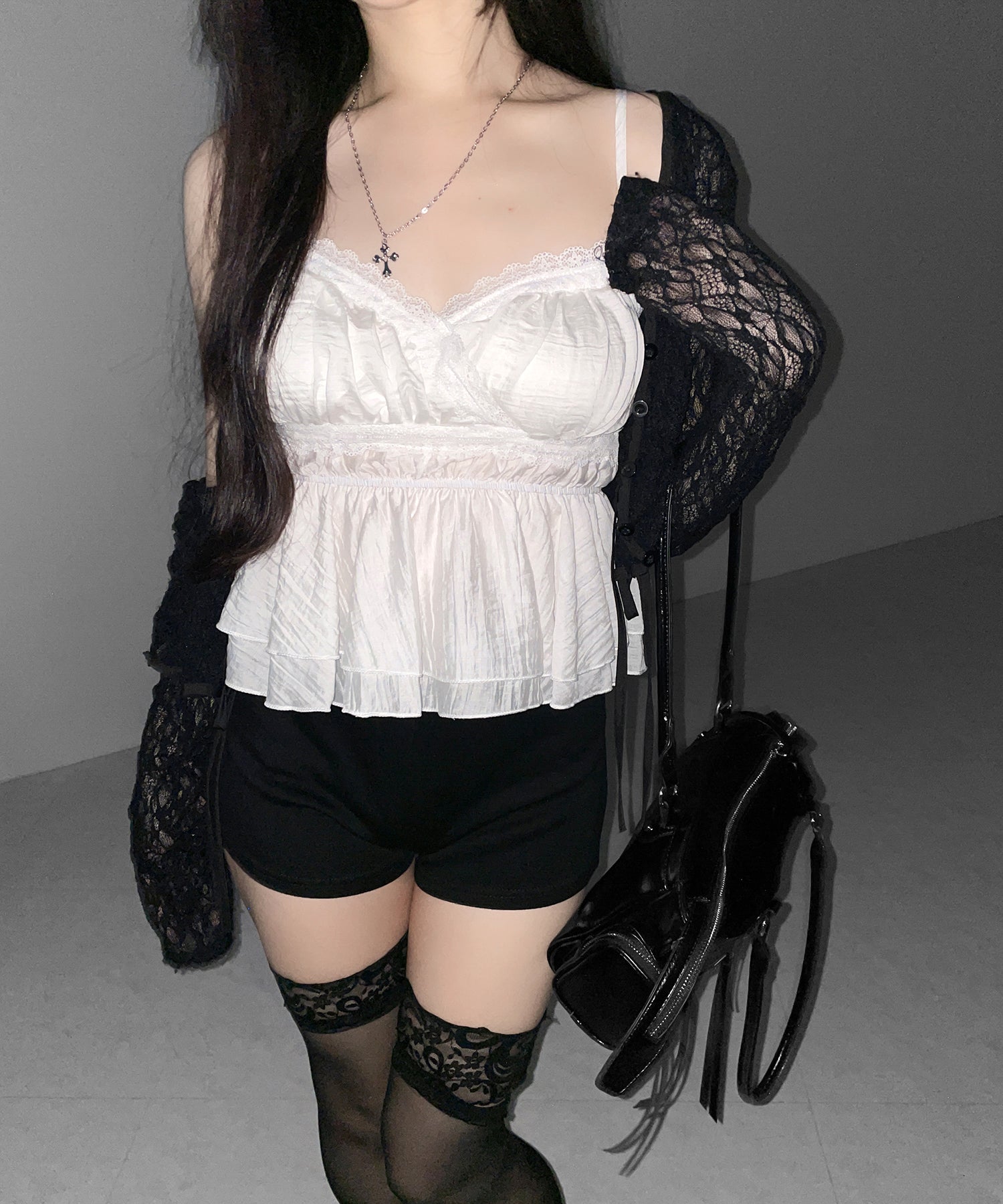 レースフリルペプラムキャミソール ／ lace frill peplum camisole