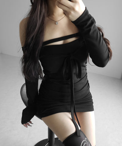 【 クロスネックにもできる３WAY 】フロントリボンオフショルワンホンタイトミニワンピース ／ front ribbon off shoulder wanghong mini onpiece