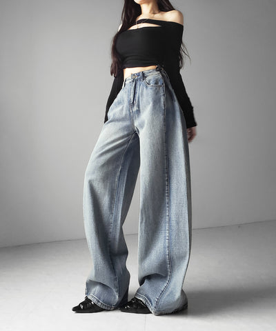ヴィンテージライクウォッシュカーブワイドデニム ／ vintage like wash curve wide denim