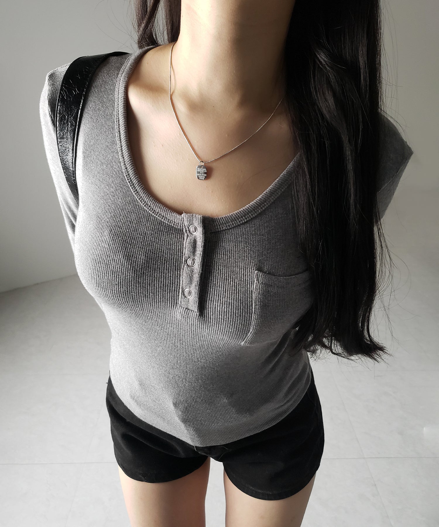 裏起毛ヘンリーネックスリムトップス ／ urakimo henry neck slim tops