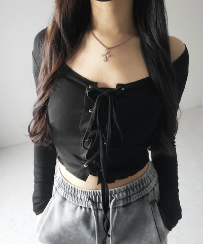 【 ３color 】レースアップフロントリボンショートスリムトップス ／ lace up front ribbon short slim tops