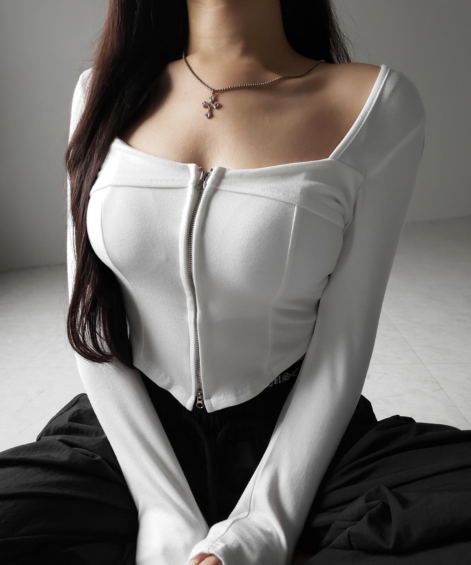 【 ２color 】ダブルジップコルセットスクエアネックロンＴ ／ double zip corset square neck longsleeve T-Shirt